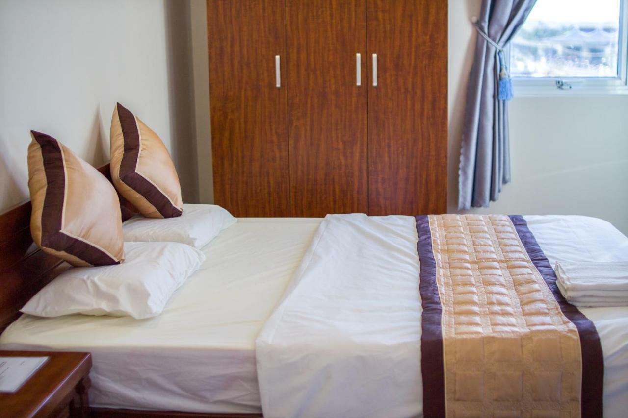 פלייקו Hotel Nguyen Phuoc מראה חיצוני תמונה