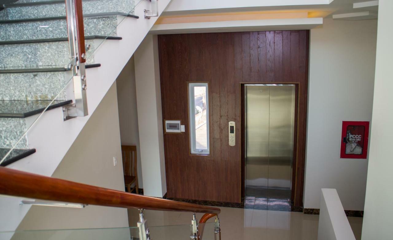 פלייקו Hotel Nguyen Phuoc מראה חיצוני תמונה