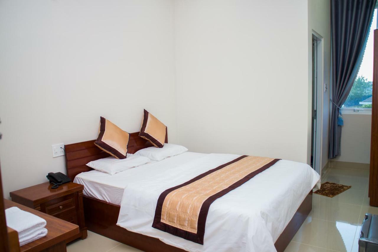 פלייקו Hotel Nguyen Phuoc מראה חיצוני תמונה
